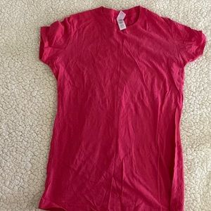 Pink tee